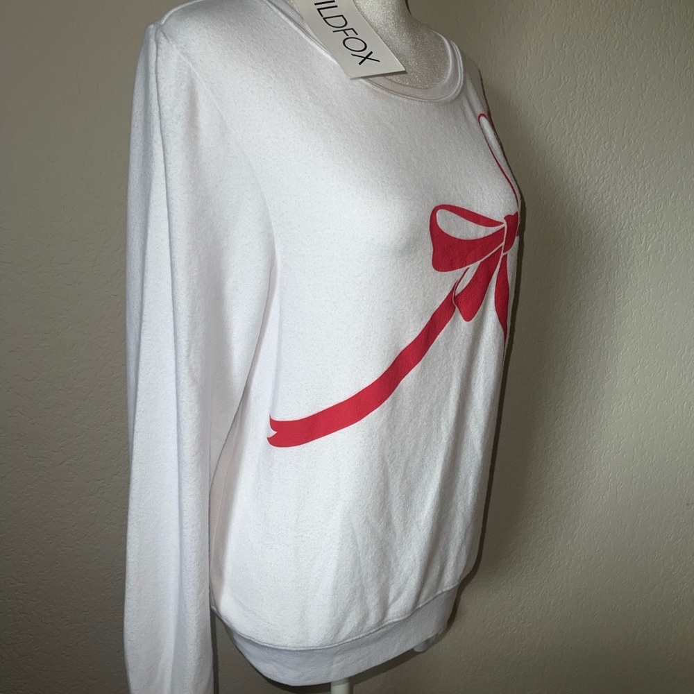 NWT Wildfox Women's White/Red Giftwrap
Bow Scoop Neck Holiday Sweater - Picture 2 of 8